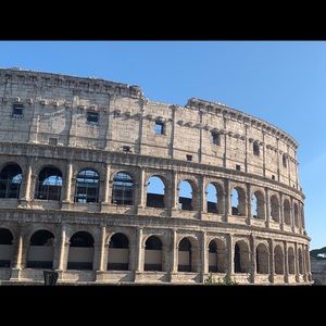 Meet your Posher, Nadia